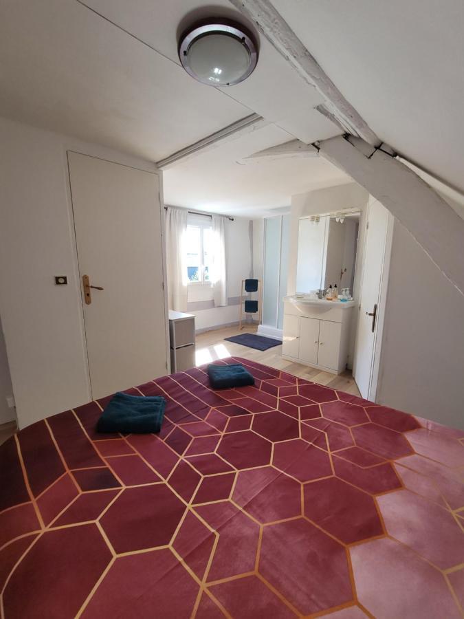 Logement 2 Pieces Au Relais Normand Aparthotel Cormeilles  ภายนอก รูปภาพ